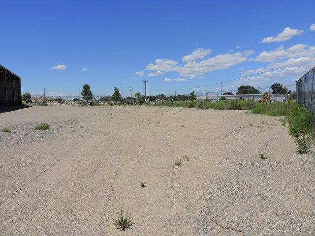2700 Pepsi Way, Aztec, NM 87410